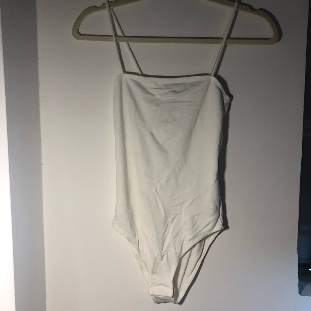 TOPSHOP white cotton bodysuit